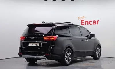 Kia Canival 2019, 98416 км, за 9744.52 USD - фото 2