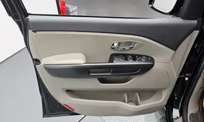 Kia Canival 2019, 98416 км, за 9744.52 USD - фото 24