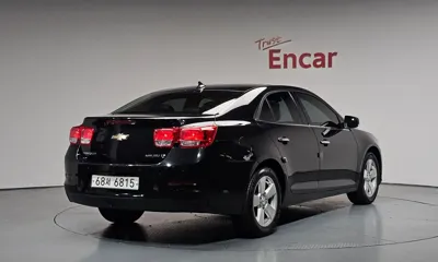 ChevroletGMDaewoo Malibu 2015, 105611 км, за 2214.98 USD