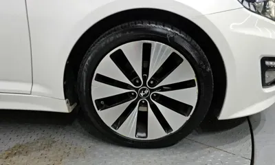 Kia K5 2013, 165451 км, за 3303.6 USD