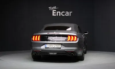 Ford Mustang 2021, 68554 км, за 16650.15 USD