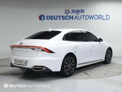 Hyundai Grandeur 2022, 151000 км, за 11980.46 USD