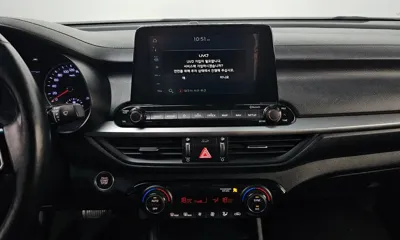 Kia K3 2020, 90665 км, за 8395.69 USD - фото 12