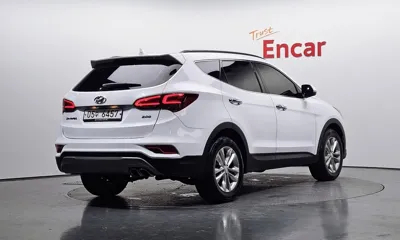 Hyundai Santafe 2018, 83250 км, за 10206.07 USD