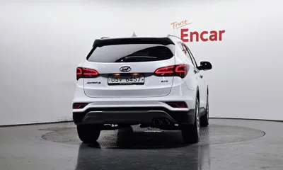 Hyundai Santafe 2018, 83250 км, за 10206.07 USD