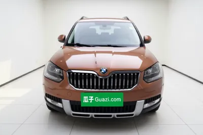 Skoda Yeti 2014, 88500 км, за 8111 USD