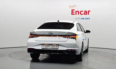 Hyundai Avante 2021, 18359 км, за 13456.74 USD
