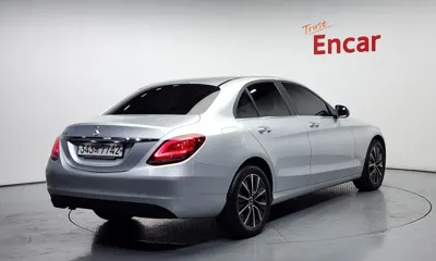Mercedes-Benz C-Class 2019, 43597 км, за 14007.27 USD