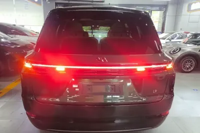 Li Auto L9 2022, 35500 км, за 40336 USD