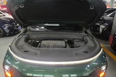 Li Auto L9 2022, 35500 км, за 40336 USD - фото 24