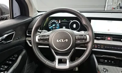 Kia Sportage 2022, 64400 км, за 18720.43 USD - фото 13