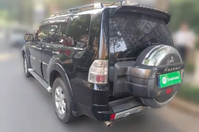 Mitsubishi Pajero 2019, 100300 км, за 16688 USD