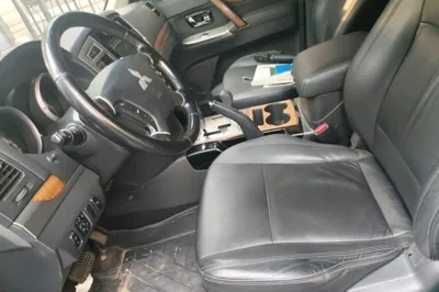 Mitsubishi Pajero 2019, 100300 км, за 16688 USD - фото 15