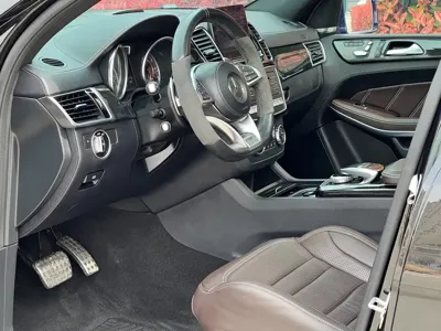 Mercedes-Benz GLS AMG 2018, 63000 км, за 108898.65 USD