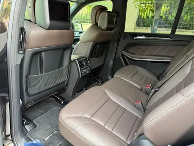 Mercedes-Benz GLS AMG 2018, 63000 км, за 108898.65 USD - фото 14