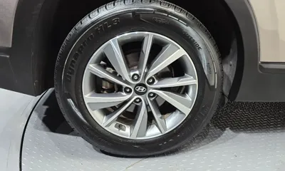 Hyundai Santafe 2019, 151780 км, за 10293.17 USD