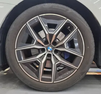 BMW 5-Series 2025, 15287 км, за 38729.16 USD