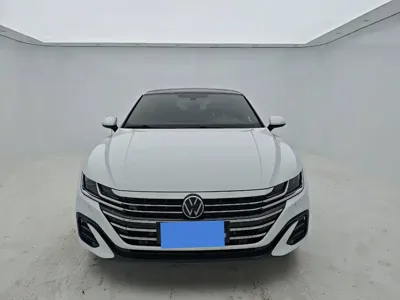 Volkswagen CC 2022, 63000 км, за 16627.11 USD