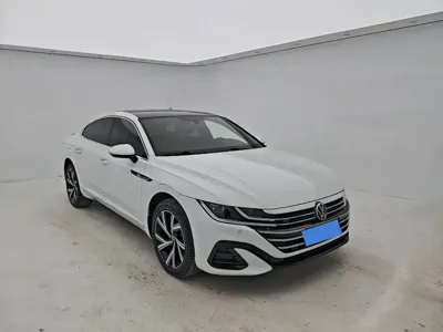 Volkswagen CC 2022, 63000 км, за 16627.11 USD