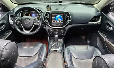 Jeep Cherokee 2015, 200081 км, за 4089.86 USD - фото 7