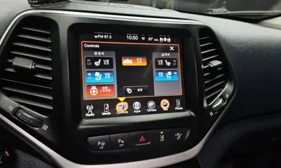 Jeep Cherokee 2015, 200081 км, за 4089.86 USD - фото 17