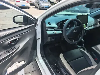 Toyota Yaris L 2021, 21100 км, за 6713.94 USD - фото 13