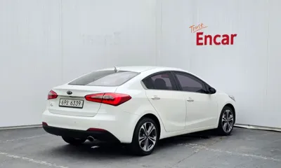 Kia K3 2014, 108354 км, за 4271.02 USD