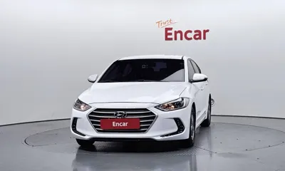 Hyundai Avante 2018, 131524 км, за 5842.2 USD