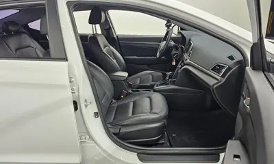 Hyundai Avante 2018, 131524 км, за 5798.05 USD - фото 11