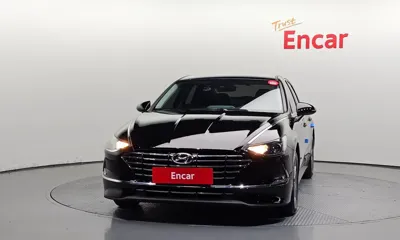 Hyundai Sonata 2023, 95248 км, за 9780.75 USD