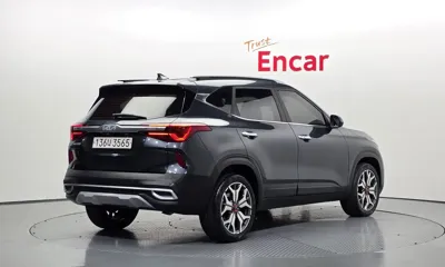 Kia Seltos 2022, 24720 км, за 14325.71 USD