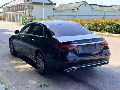 Mercedes-Benz E-Class 2018, 140000 км, за 22041.95 USD