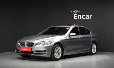 BMW 5-Series · 2015 год