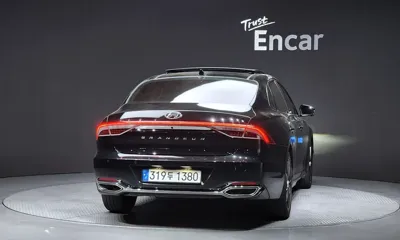 Hyundai Grandeur 2020, 45943 км, за 15926.67 USD