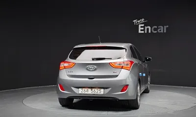 Hyundai i30 2012, 147468 км, за 3435.74 USD