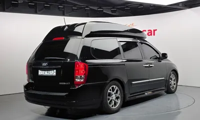 Kia Canival 2013, 288678 км, за 3178.81 USD