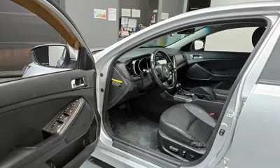 Kia K5 2014, 125106 км, за 4294.68 USD - фото 10
