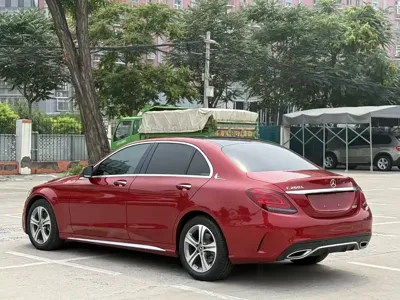 Mercedes-Benz C-Class 2021, 40000 км, за 20628.77 USD