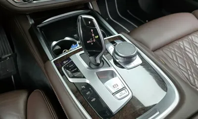 BMW 7-Series 2020, 105860 км, за 37424.37 USD - фото 9