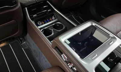 BMW 7-Series 2020, 105860 км, за 37424.37 USD - фото 19