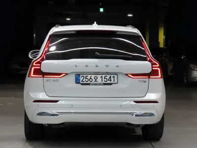 Volvo XC60 2026, 7021 км, за 49231.98 USD
