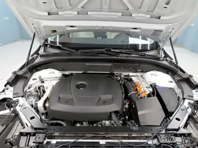Volvo XC60 2026, 7021 км, за 49231.98 USD - фото 6
