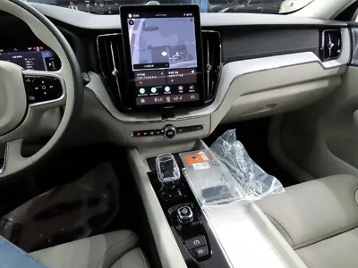 Volvo XC60 2026, 7021 км, за 49231.98 USD - фото 15