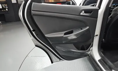 Hyundai Tucson 2020, 123426 км, за 9386.57 USD - фото 25