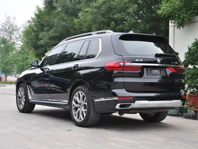 BMW X7 2020, 60000 км, за 62977 USD