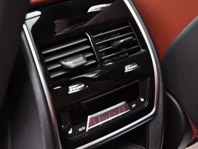 BMW X7 2020, 60000 км, за 62977 USD - фото 14