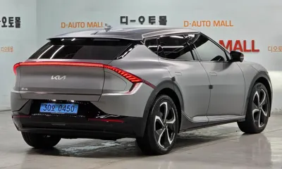 Kia EV6 2022, 105053 км, за 19413.69 USD