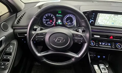 Hyundai Sonata 2022, 70686 км, за 10264.89 USD - фото 12