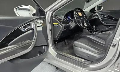 Hyundai Grandeur 2014, 115051 км, за 4105.96 USD - фото 11