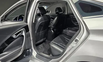 Hyundai Grandeur 2014, 115051 км, за 4105.96 USD - фото 17